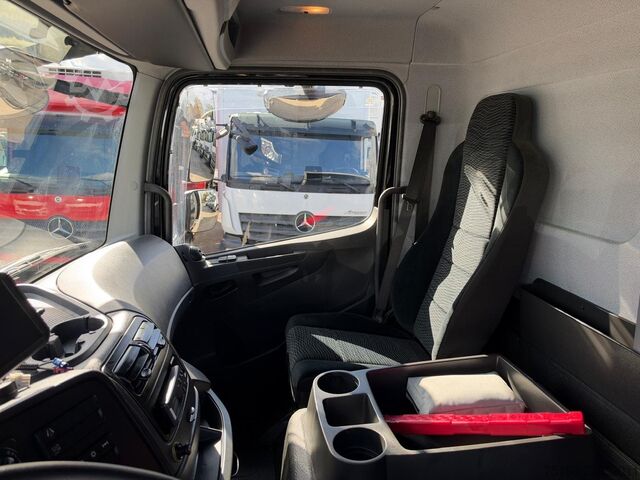 Furgon sa rashladnim sandukom MERCEDES-BENZ ATEGO 823 / 923 L Kühlkoffer 5 m LBW 1,5 to.*TK