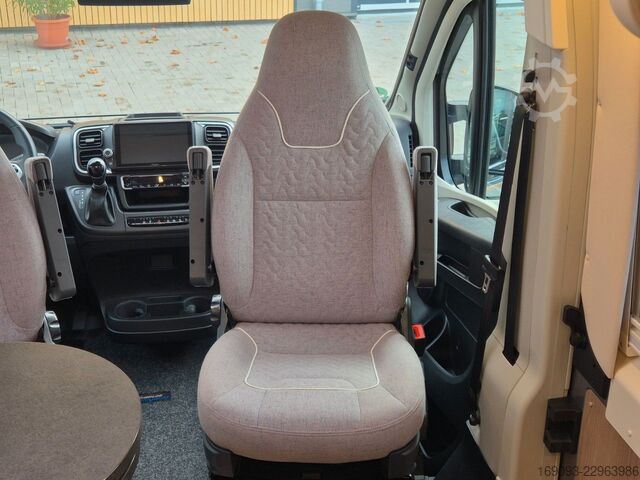 Autocaravana MALIBU 640 LE Coupe *Assistenz-P*Navi*AHK*Solar*Markise