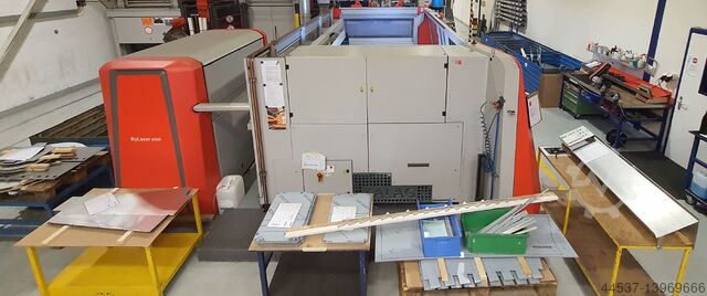 CNC Laser Cutting Machine 