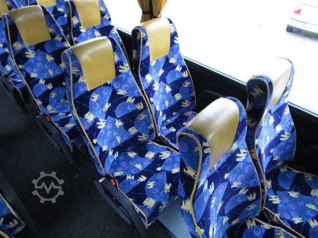 Tilausajobussi BOVA FHD 10-340, Euro 3, 40 Sitze, Schaltung