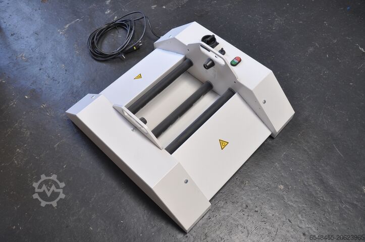 Plastlaser-sintrunarkerfi EOS Auspackstadtion P110