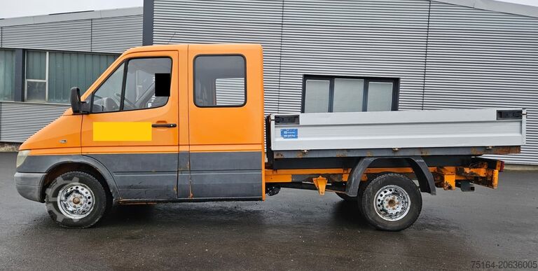 Tovornjak Mercedes-Benz 208 CDI