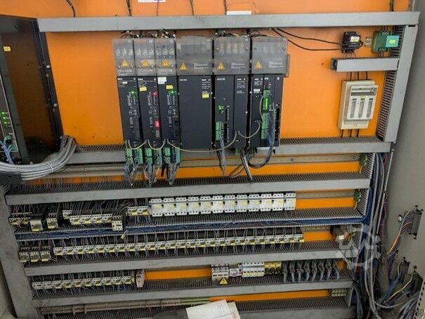 Mašina za duboko bušenje IXION TL 1000 SCNC