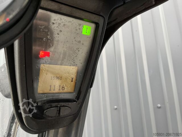 Xe nâng điện 3 bánh Linde E16-02