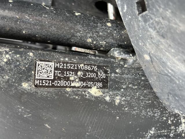 Xe nâng điện 3 bánh Linde E16-02