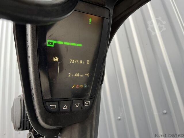 Xe nâng điện 3 bánh Linde E16-02