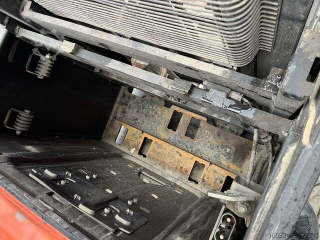 स्टैंड-ऑन स्टेकर BT SPE120L