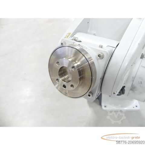 三菱组件 Mitsubishi Electric MELFA RV-13FM-D 1-S15 Industrie Roboter SN: FK612018R