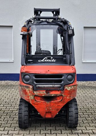 Дизельний навантажувач - повна кабіна - 3 тонни LINDE H 30 D-01