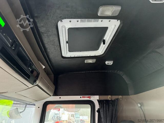 Leitor de tinta Scania P420 6X2*4, Hooklift-truck with Crane, 2008