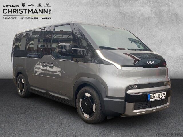 Furgão Kia PV5 PASSENGER 71,2 kWh ELITE *POWER*SMART*COMFORT*WÄRMEPUMPE*ALLWETTERREIFEN*