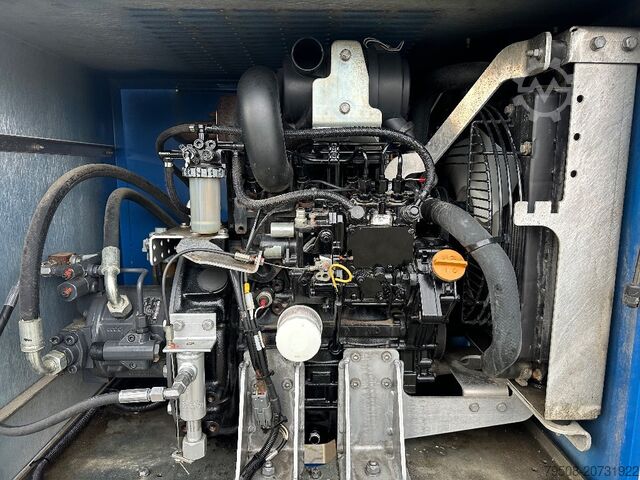 Visurgājējs celtnis Böcker AHK 30/1500 KS Trailer Crane, 2016, Diesel Engine!