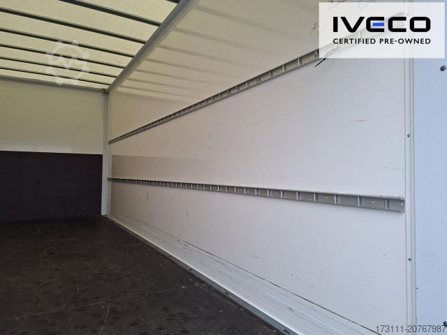 Vrachtwagen met bakwagen IVECO Daily 70C18HA8/P / Koffer / LBW / Klima