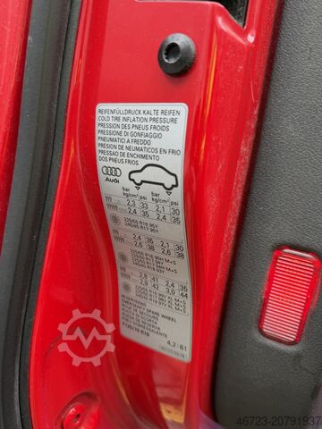 سيارة قيادة Audi A4