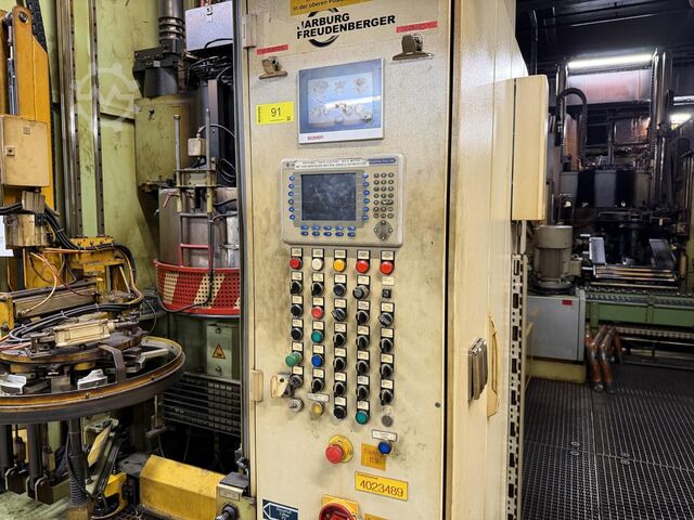 Prensa hidráulica para vulcanizar neumáticos Harburg-Freudenberger Maschinenbau GmbH KHP 46-150