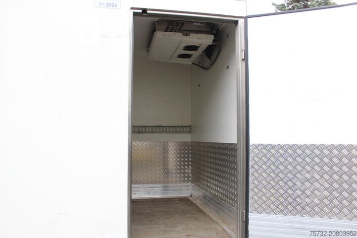 Xe tải thùng lạnh Iveco Daily 35-140 E6 Schalter CX 500 Tiefkühl Strom