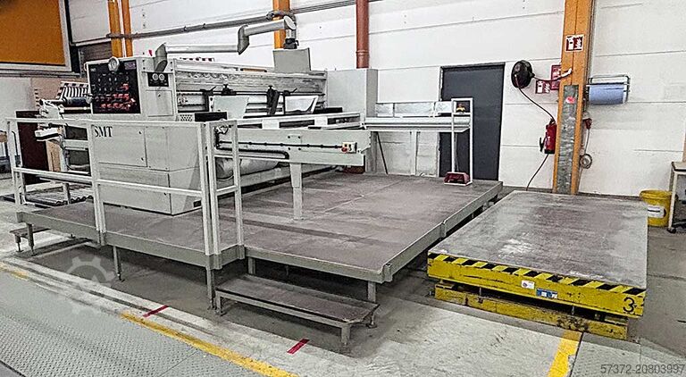 Máy cắt tròn SMT 