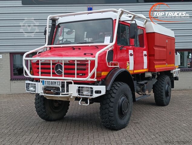 Löschfahrzeug Unimog U 5000 Mercedes Benz -4x4 - (type 437.4) 4000 l...
