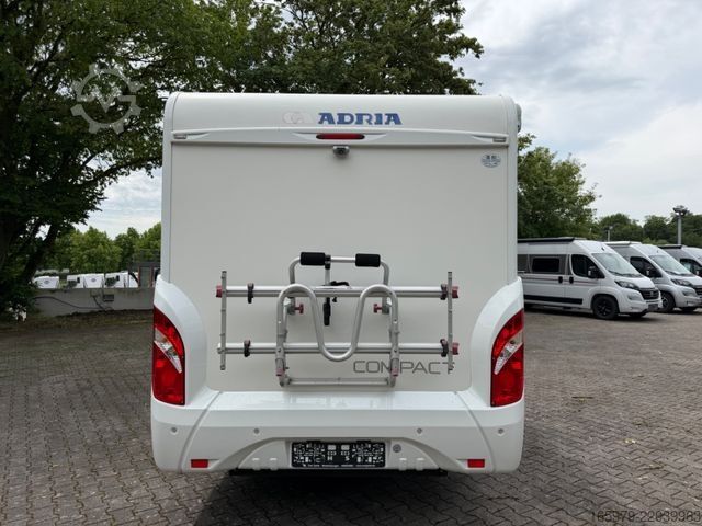 Camping-car semi-intégré ADRIA Compact SL