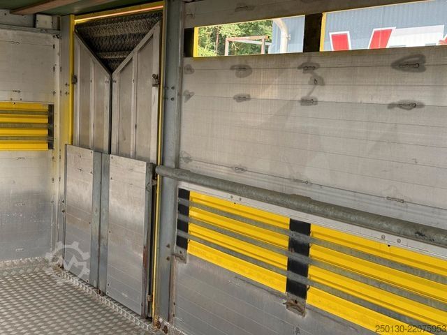 Rimorchio per trasporto cavalli  Westrick VAH11  1.Stock Viehanhänger 21m²
