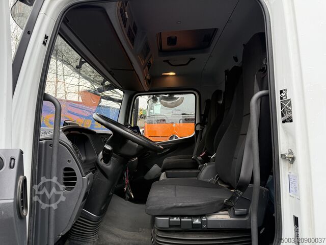 Pick-up van Mercedes-Benz Atego 818 Hegla Glasreff