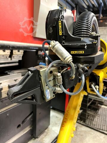 PAINA JARRUA Amada HFE 50-20 + FANUC Industrieroboter