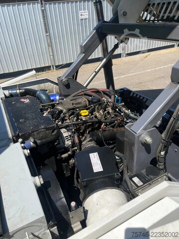 道路清掃車 Dulevo Dulevo 3000T, Kehrmaschine, selbstf. Arbeitsmas...