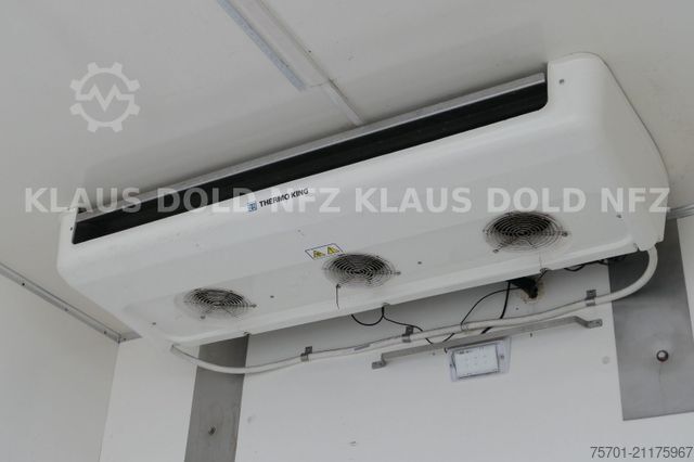 Kølevarevogn MERCEDES-BENZ Atego 823 Kühlkoffer Blumenstransport Euro 6