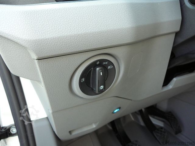 Hladnjača kombi VOLKSWAGEN Crafter 177 PS Kühlkoffer LBW Xarios 300