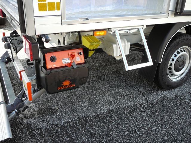 Hladnjača kombi VOLKSWAGEN Crafter 177 PS Kühlkoffer LBW Xarios 300