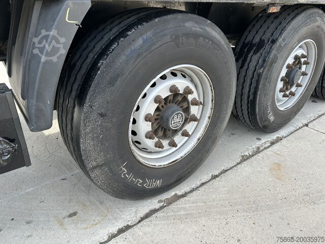 Box body Krone DryLiner / Box Trailer / 3 Axle BPW Disk / APK ...