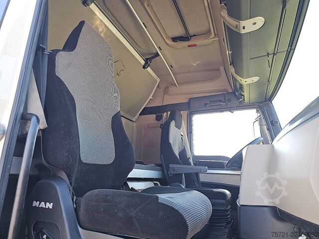 Standard-SZM MAN 18.470 TGX