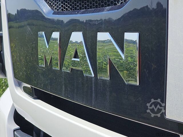 Standard-SZM MAN 18.470 TGX