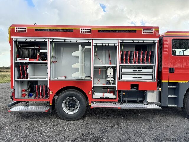 Carro de bombeiros MAN TGM 18.320 BB CH Fire Fighter Truck (11 units)