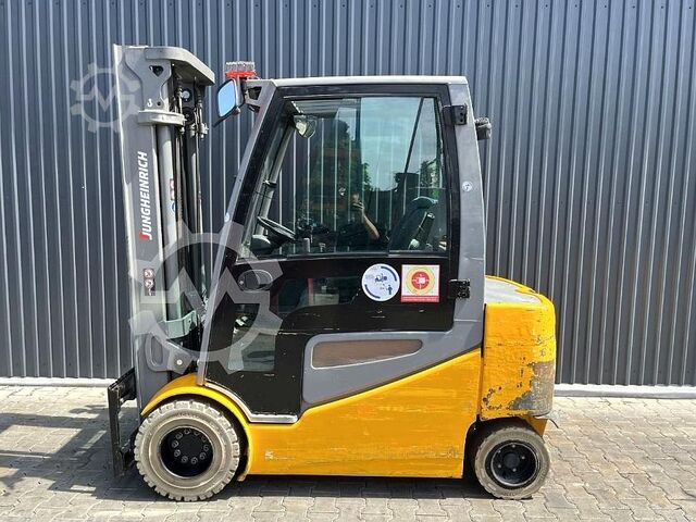  Jungheinrich EFGS30