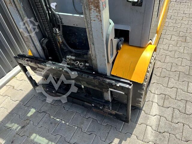  Jungheinrich EFGS30