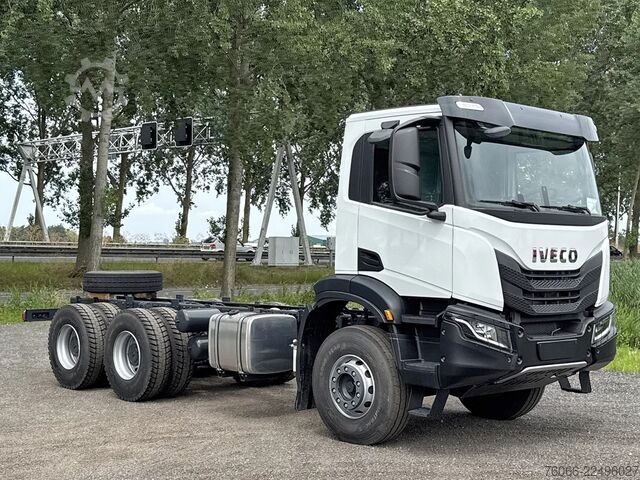 MTS standard Iveco T-Way AD720T47TH AT Tractor Head (3 units)