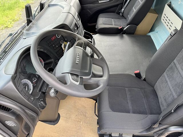 MTS standard Iveco T-Way AD720T47TH AT Tractor Head (3 units)