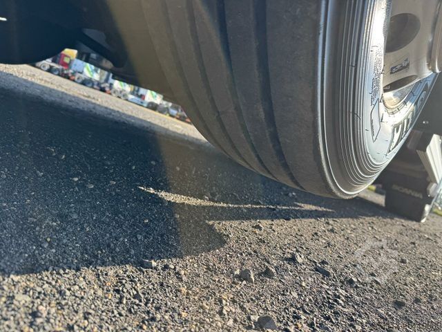 Lastbilsmonterad kran SCANIA R540 8x2/4 Pritsche mit Kran FASSI F365