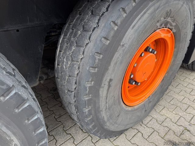 Кран-манипулятор на шасси грузовика LIEBHERR LTM 1070-4.2 Autokran mit Spitze *TOP Zustand