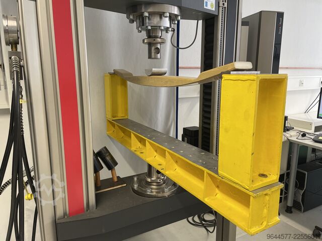Zwick / Roell Z100 univerzalni ispitni stroj ZwickRoell Z100 Universalprüfmaschine