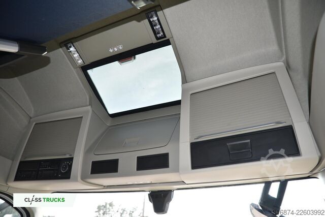 Standardni traktor jedinica VOLVO FH 500 Globetrotter XL Varios