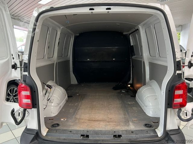 Duba panelată VOLKSWAGEN T6 Transporter*1.Hand*Klima*Pdc*AHK*3Sitzer*