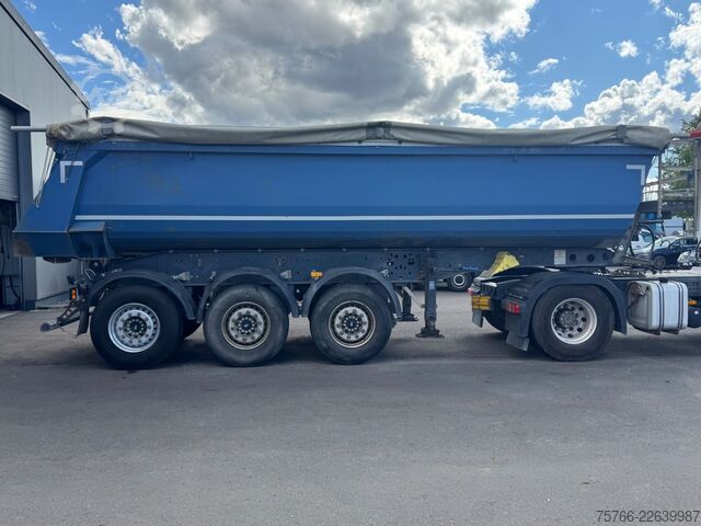 Kiperska poluprikolica SCHMITZ CARGOBULL SGF S3 / STAHLMULDE / SCHEIBE / PLANE