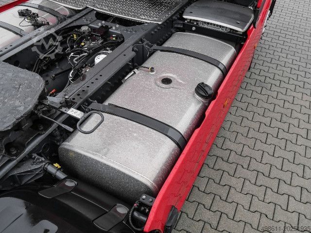 Standardní tahač DAF XG 480 FT + INTARDER + 1.385l TANKS + FULL SPOILER