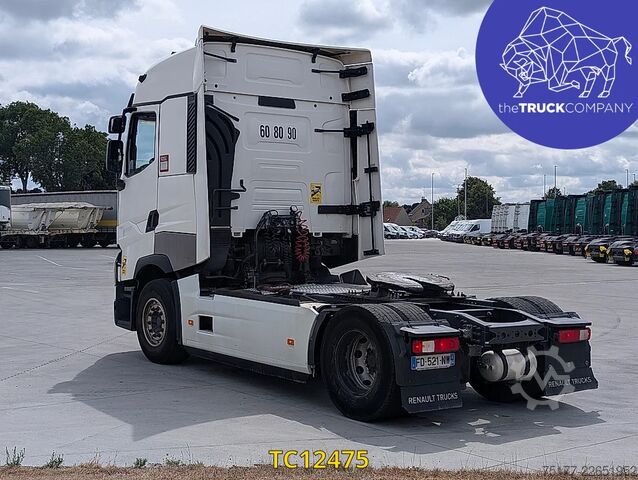 スタンダード-SZM Renault T 520