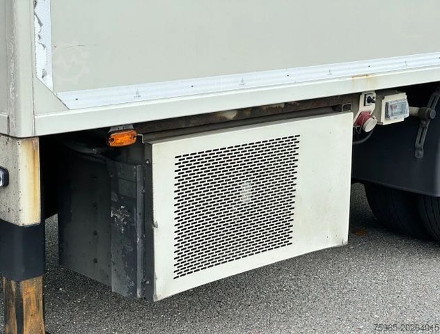 Remorcă frigorifică Burg VAN BEURDEN ISOLATED BOX TRS COOLING HYDRAR