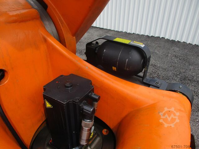 Priemyselné roboty KUKA KR 350/2 (1619)