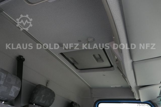 Autocamion cu caroserie tip cutie MERCEDES-BENZ Atego 1218 Koffer 12t Kamera LBW Euro 5
