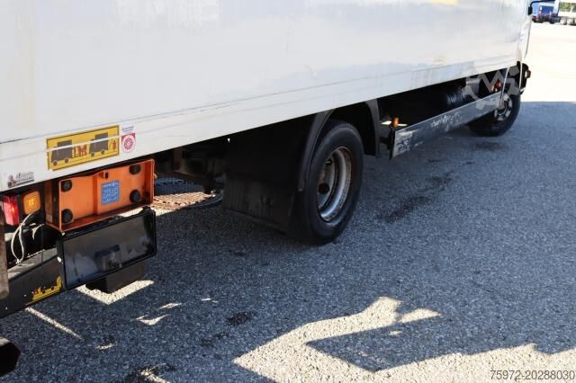 Autocamion cu caroserie tip cutie MAN 8.180 TACHOSCHEIBE